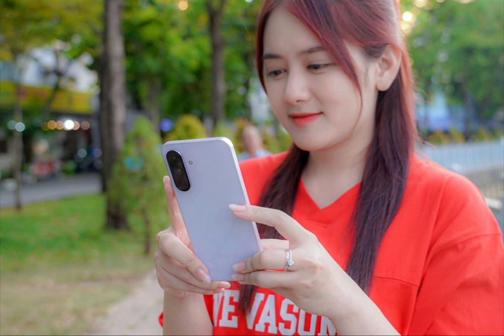 Galaxy A series mới: Awesome không chỉ ở giá tiền