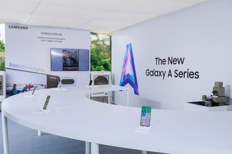 HIEUTHUHAI là gương mặt đại diện Galaxy A series mới