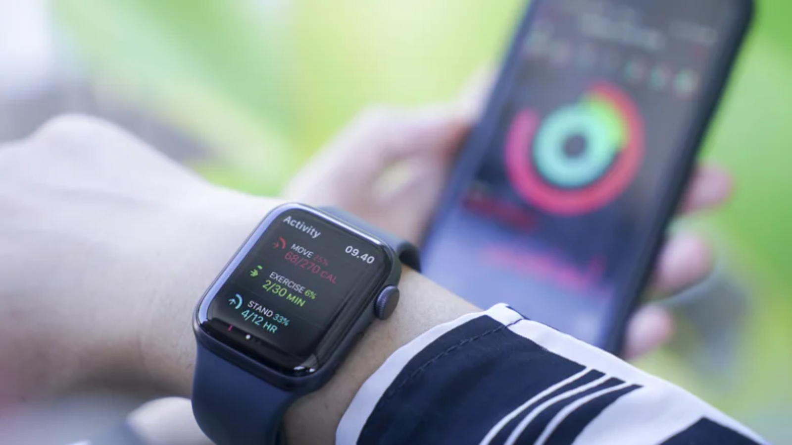 Apple Watch có thực sự làm cạn kiệt pin iPhone?
