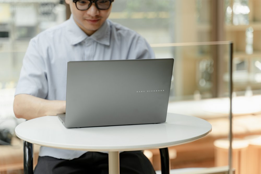 ASUS ra mắt Vivobook S14 mới tại Việt Nam