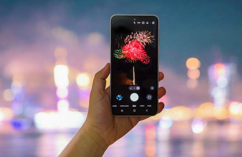 Tắt deadline, bật Galaxy A series – Cùng gia đình kỷ niệm đại lễ 30/4 chill không trượt phát nào!