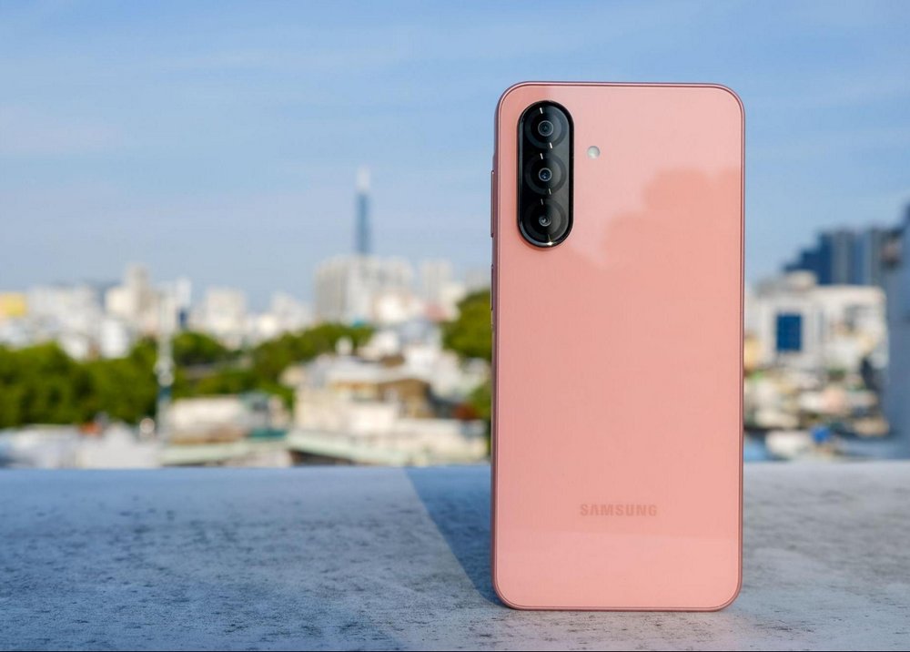 Sau 5 giờ chiều, cân mọi “kèo vui” với Galaxy A Series và Awesome Intelligence