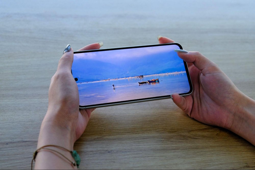 Cùng Galaxy A56 5G khám phá vẻ đẹp biển miền Trung