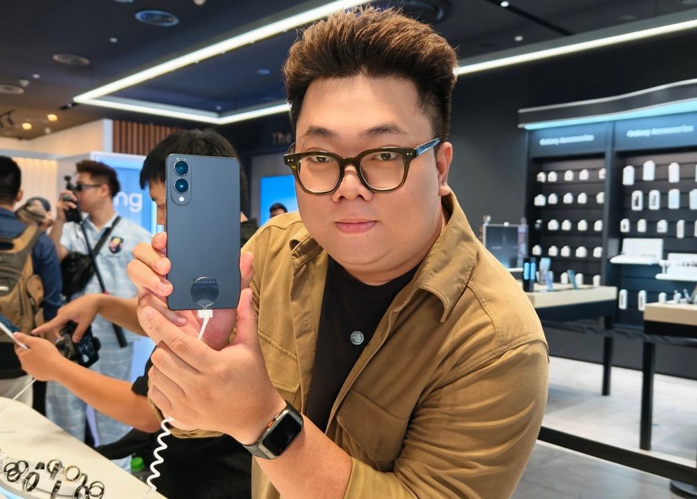Galaxy S25 Edge siêu mỏng chính thức ra mắt