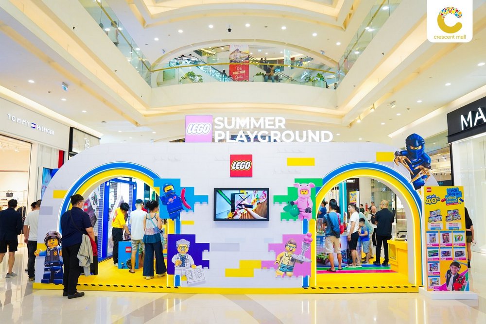"Chơi sáng tạo - vững tương lai" cùng LEGO Playground