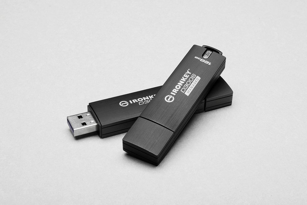 Lexar JumpDrive F35 Pro giữ vững vị trí số 1 top lựa chọn USB bảo mật hàng đầu thế giới