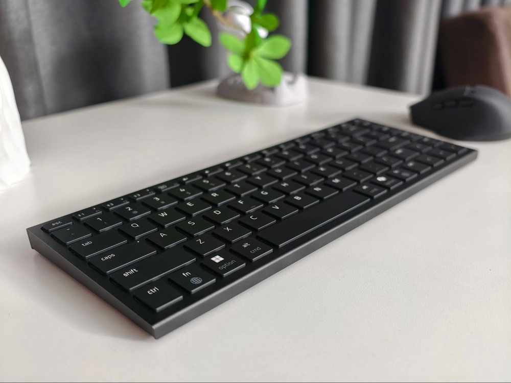 Đánh giá Razer Joro và Razer Basilisk Mobile