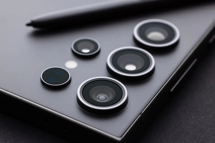 Samsung không nâng cấp camera cho đến Galaxy S28