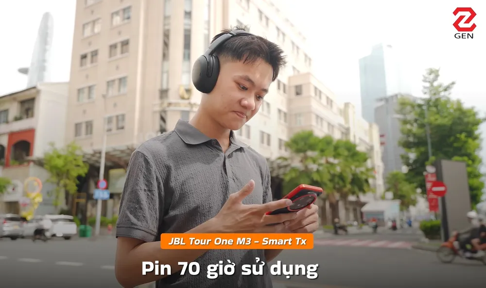 Đánh giá JBL Tour One M3 + Smart TX: Pin 70 giờ