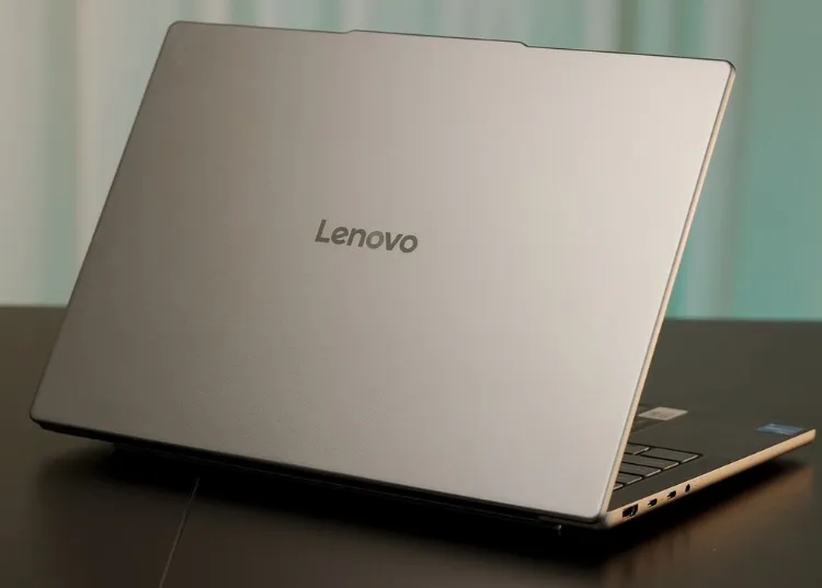 Đánh giá Lenovo IdeaPad Slim 5i: Tinh tế và ấn tượng!