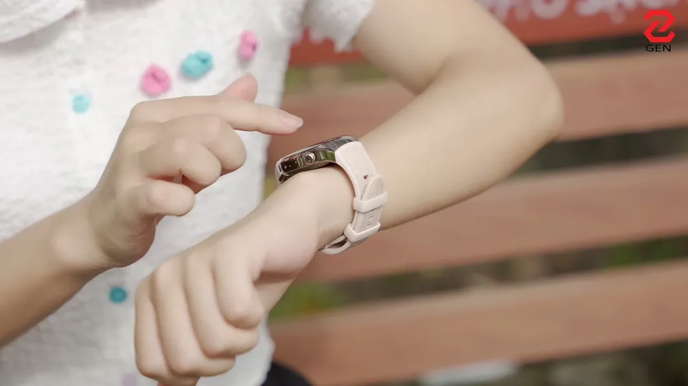 HUAWEI Watch 5: "Trùm" chăm sóc sức khỏe