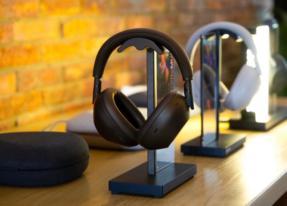 Sony ra mắt tai nghe WH-1000XM6 và dòng loa ULT Power Sound