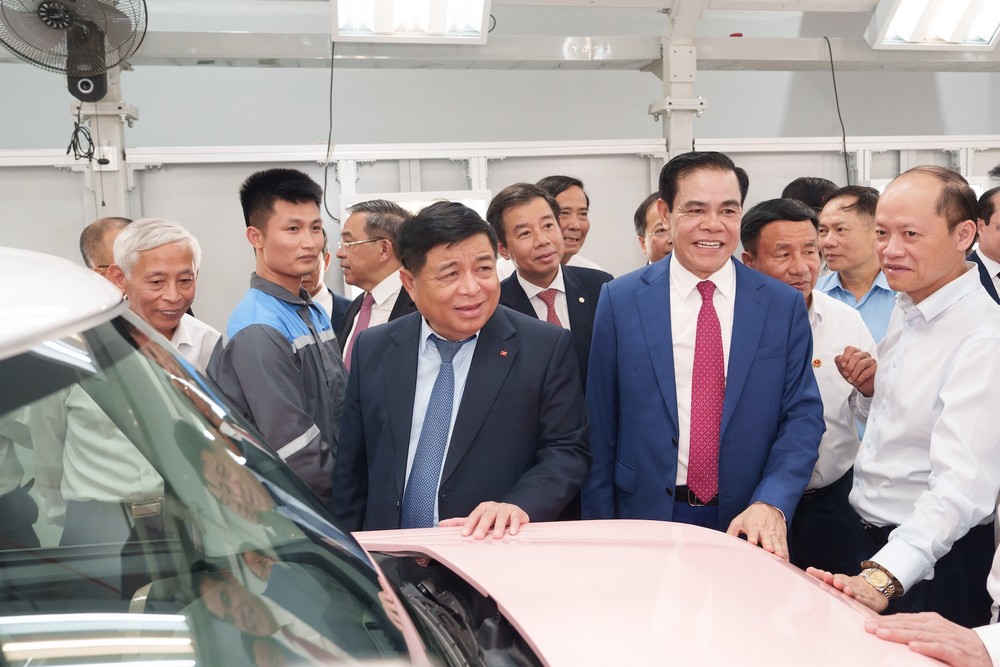 VinFast khánh thành nhà máy ô tô điện tại Hà Tĩnh sau chưa đầy 7 tháng thi công