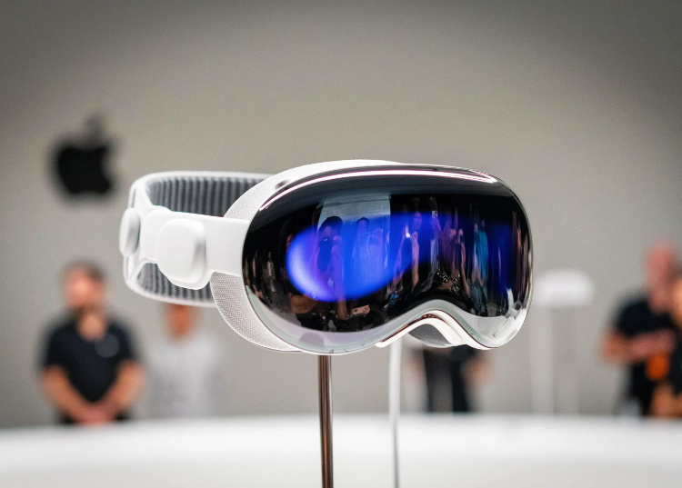 Apple kiện cựu kỹ sư vì đánh cắp bí mật Vision Pro