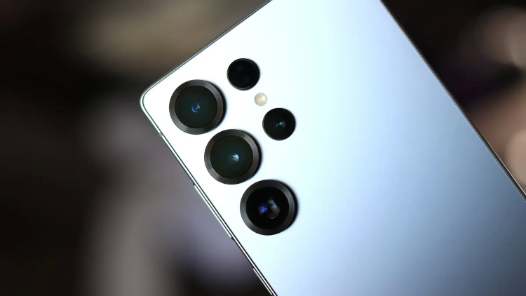 Samsung lại tái chế camera zoom cũ trên Galaxy S26 Ultra