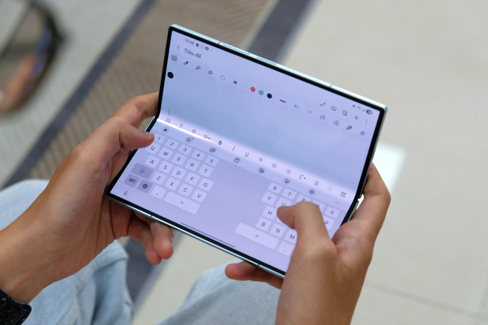 đánh giá Galaxy Z Fold7