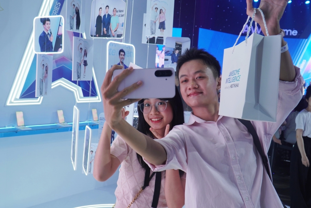 đu idol cùng Galaxy A56 5G
