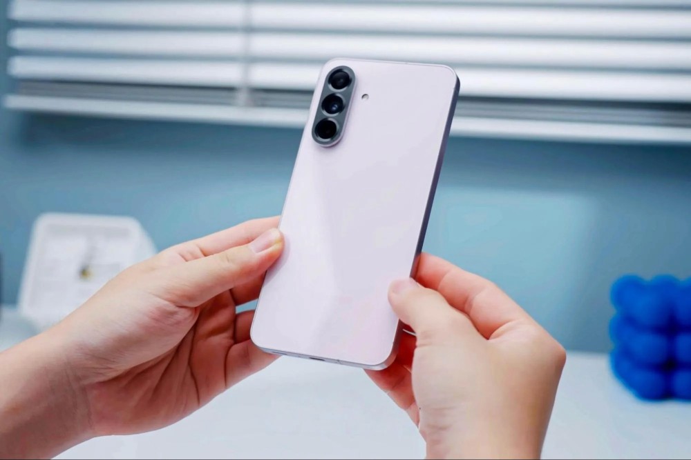 galaxy a56 5g top ai phone