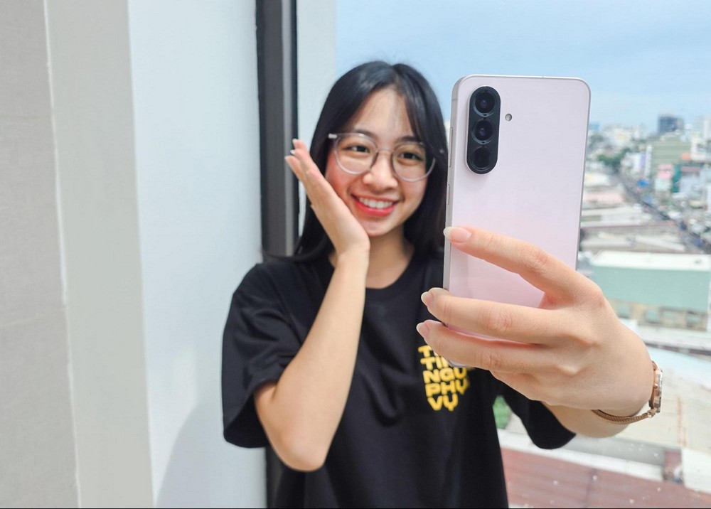 Chọn màu hợp mệnh, khoe gu cá nhân với Galaxy A56 5G màu Hồng mới