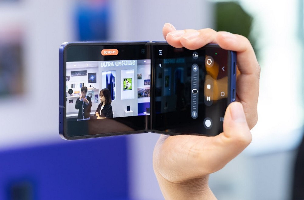 Galaxy Z Fold7 và Flip7: Mỏng nhẹ, ngập tràn AI