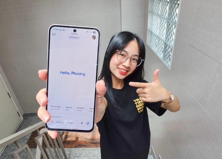 Gemini Live và Galaxy A56 5G Hồng mới kiến tạo cuối tuần hoàn mỹ: GenZ “tái sinh” sau tuần cày cuốc