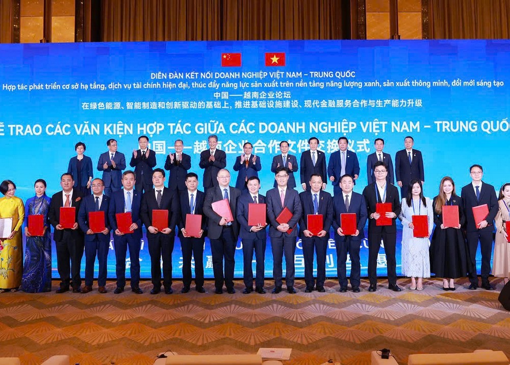 Huawei và EVN hợp tác phát triển năng lượng thông minh