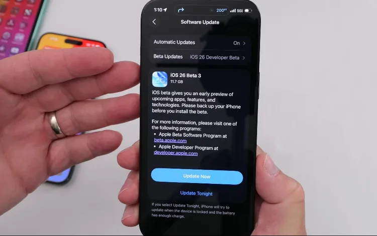 Trải nghiệm iOS 26 Beta 3 vừa ra mắt: Mượt!
