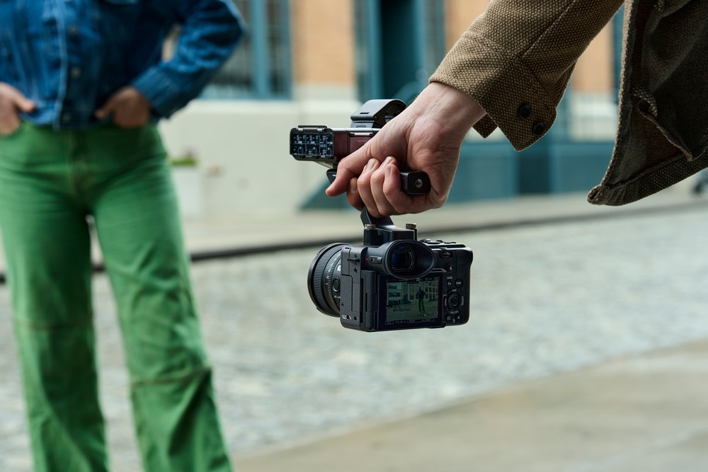 Sony FX2 ra mắt, hướng đến nhà làm phim độc lập