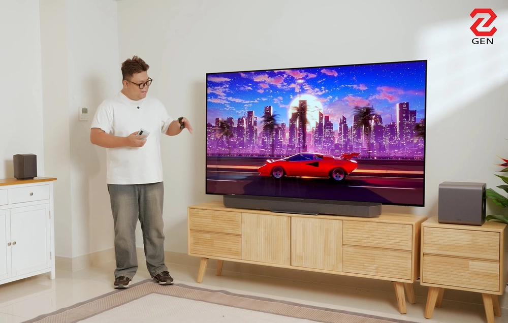 Dùng thử bộ đôi TV Samsung và soundbar giá "trăm triệu": Tuyệt vời!