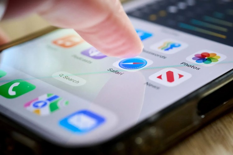 Elon Musk dọa kiện Apple vì thiên vị OpenAI trên App Store