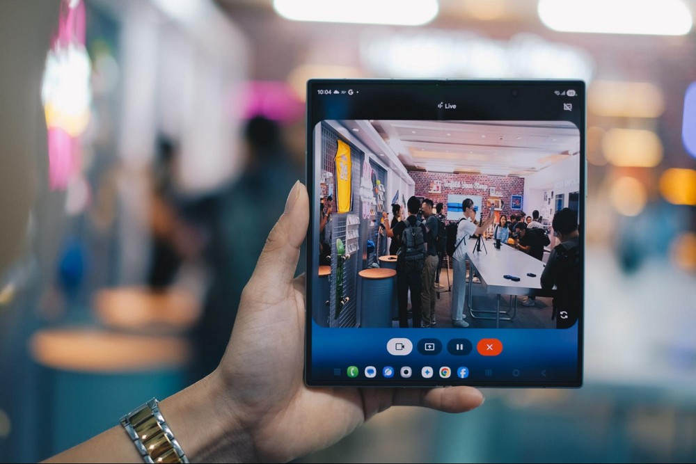 Galaxy Z Fold7 & Z Flip7 đang thuyết phục cả người dùng lâu năm của nhà Táo
