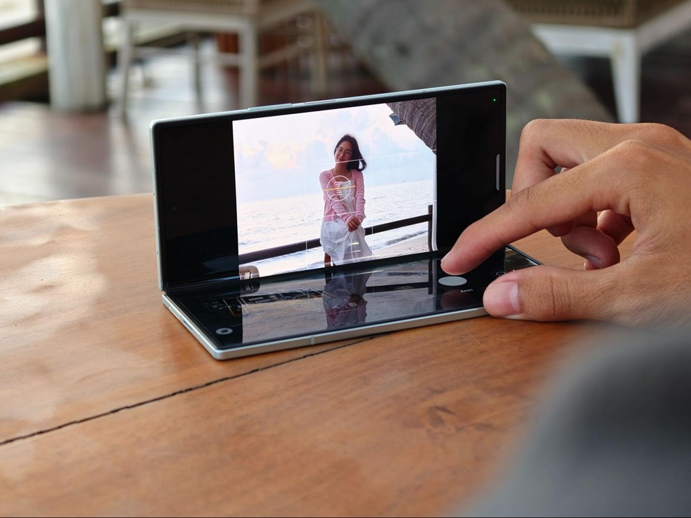 2 ngày 1 đêm “vượt bão” deadline tại Phú Quốc cùng Galaxy Z Fold7: Yên tâm, có Gemini Live lo hết!