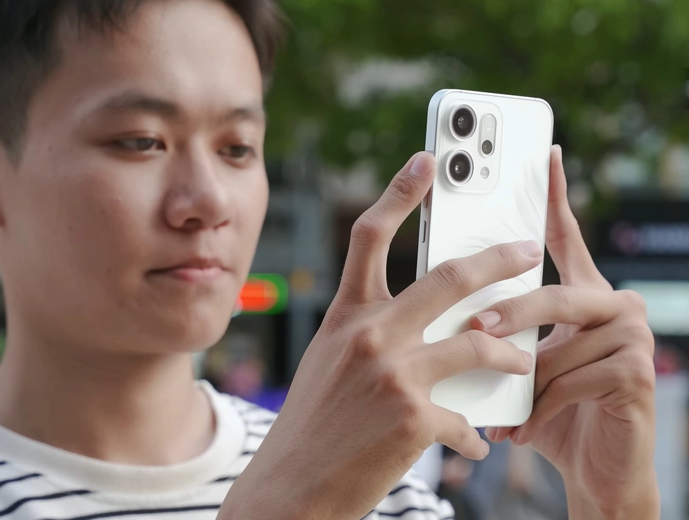 OPPO Reno14 vs iPhone 16: Cùng tầm tiền, chọn máy nào tốt nhất?