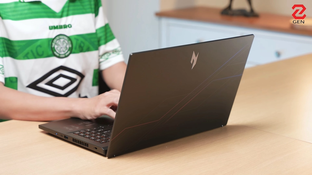 Đánh giá Acer Nitro V15: Hiệu năng RTX 5050 siêu xịn