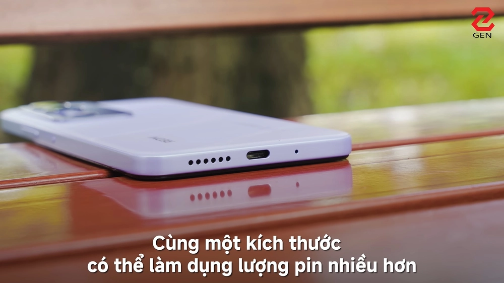 Trên tay Redmi 15: Pin 7000mAh, màn hình 144Hz ấn tượng