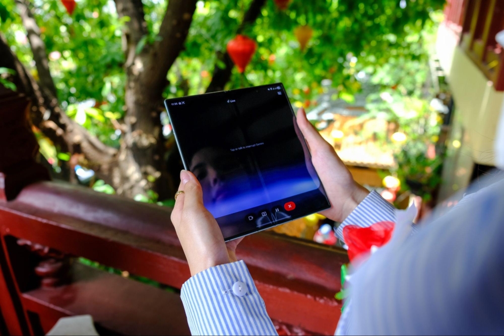 Galaxy Z Fold7 Mùa vu lan
