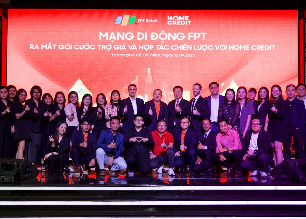 FPT Shop, mạng di động FPT và Home Credit hợp tác