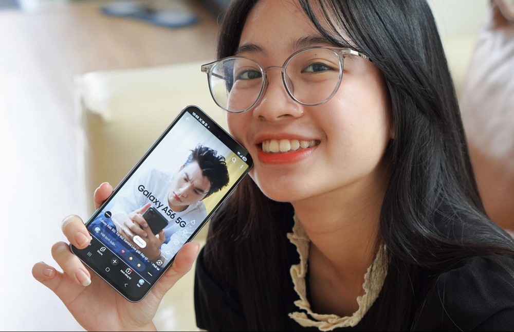 Chỉ với Galaxy A56 5G cùng Gemini Live, Gen Z biến mọi content thành spotlight
