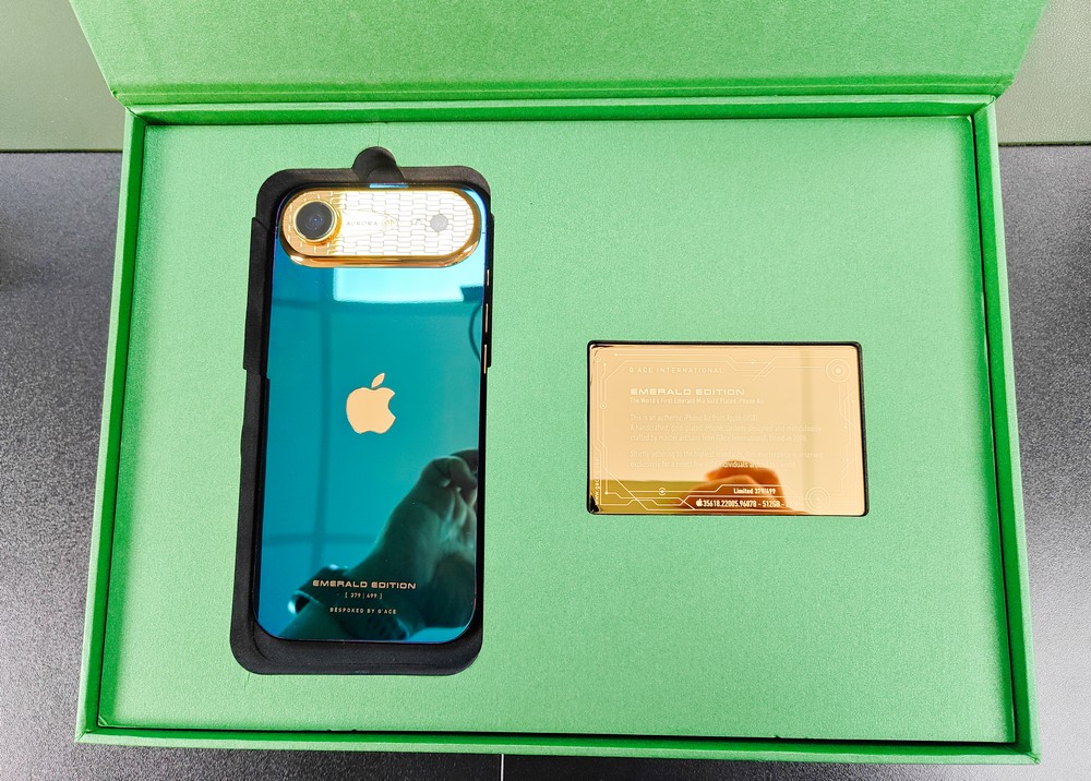 iPhone Air Aurora xanh ngọc lục bảo: 94 giờ biến nguyên bản thành độc bản đầu tiên thế giới