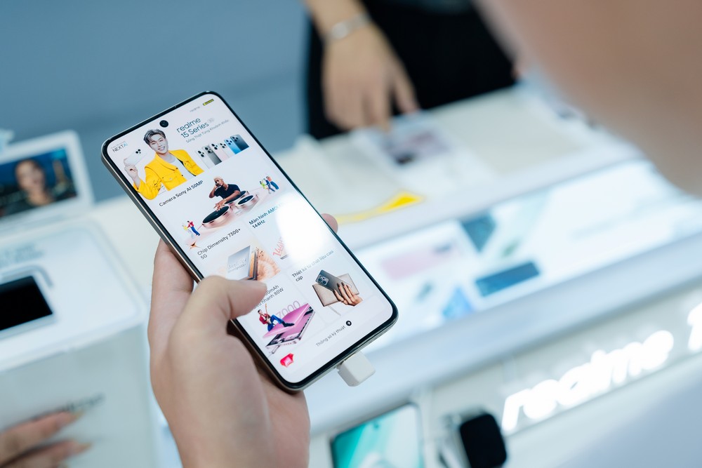 realme 15 Series ra mắt: Bậc thầy AI tiệc đêm