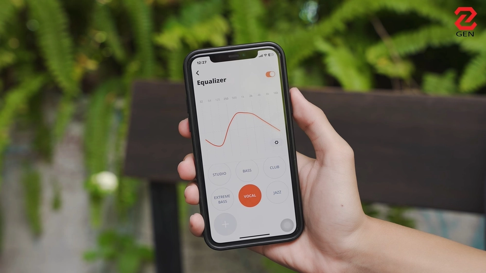 Thoải mái, thời trang, pin 24h: JBL Sense Lite "cân tất"