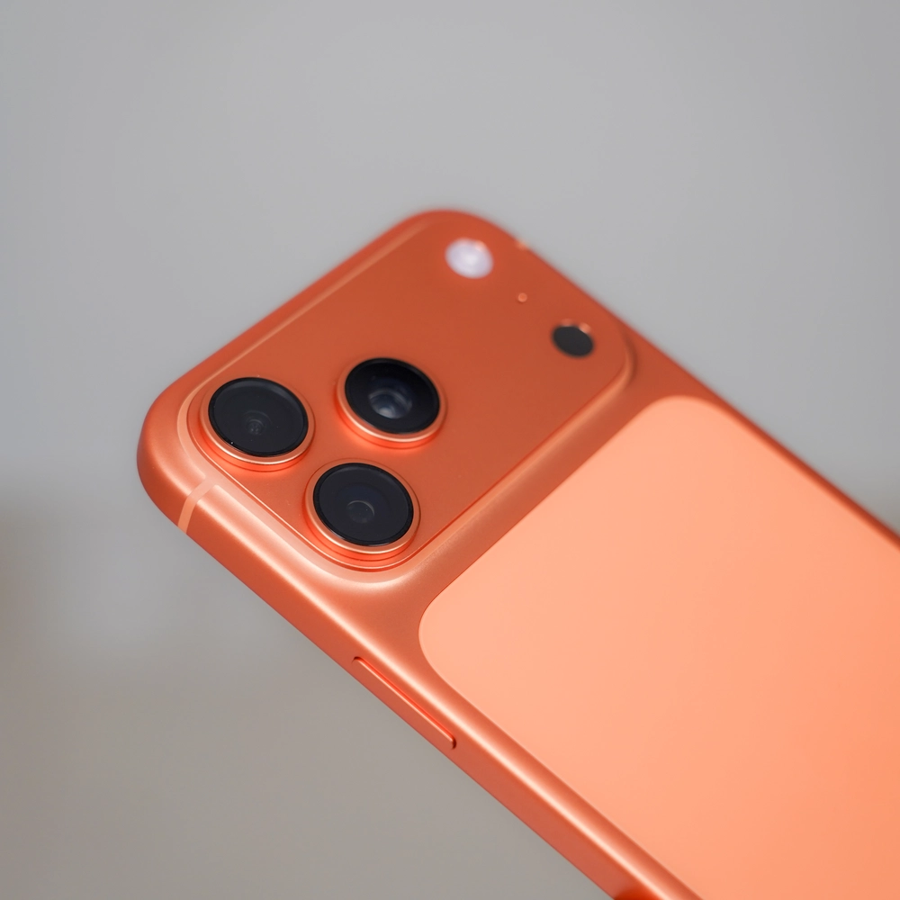 Trên tay iPhone 17 Pro Max: Mua đi chờ chi!?!