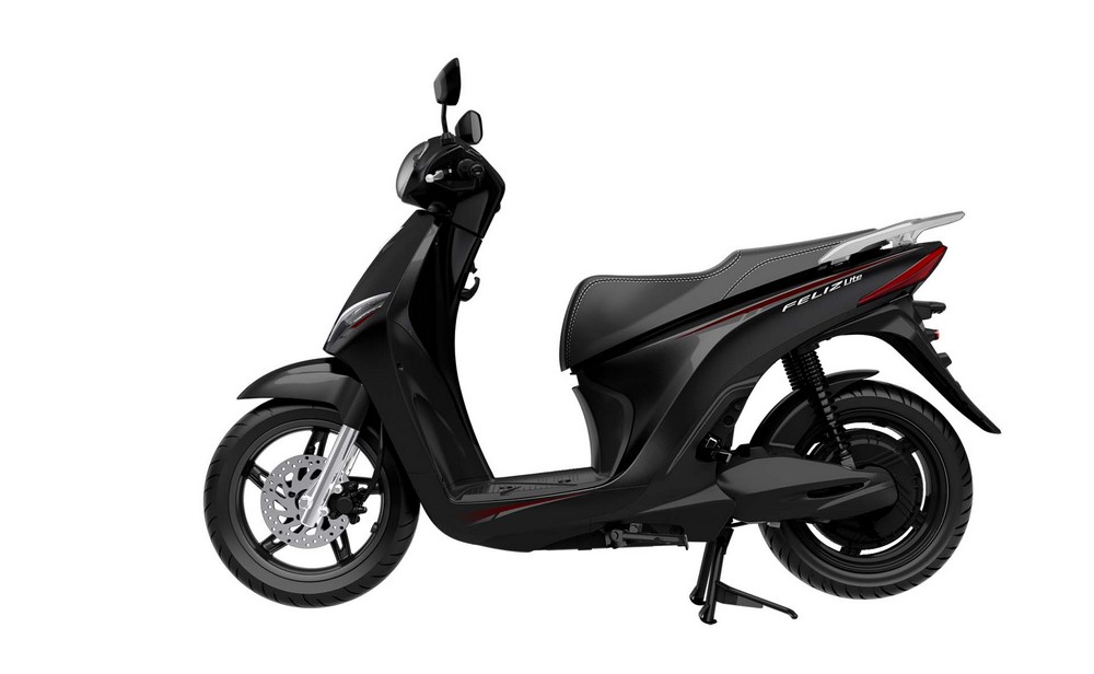 VinFast ra mắt ba mẫu xe máy điện mới hỗ trợ 2 pin tháo rời