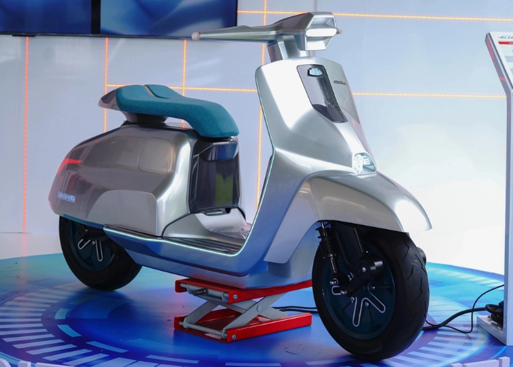 Huyền thoại Lambretta "tái xuất" thị trường Việt