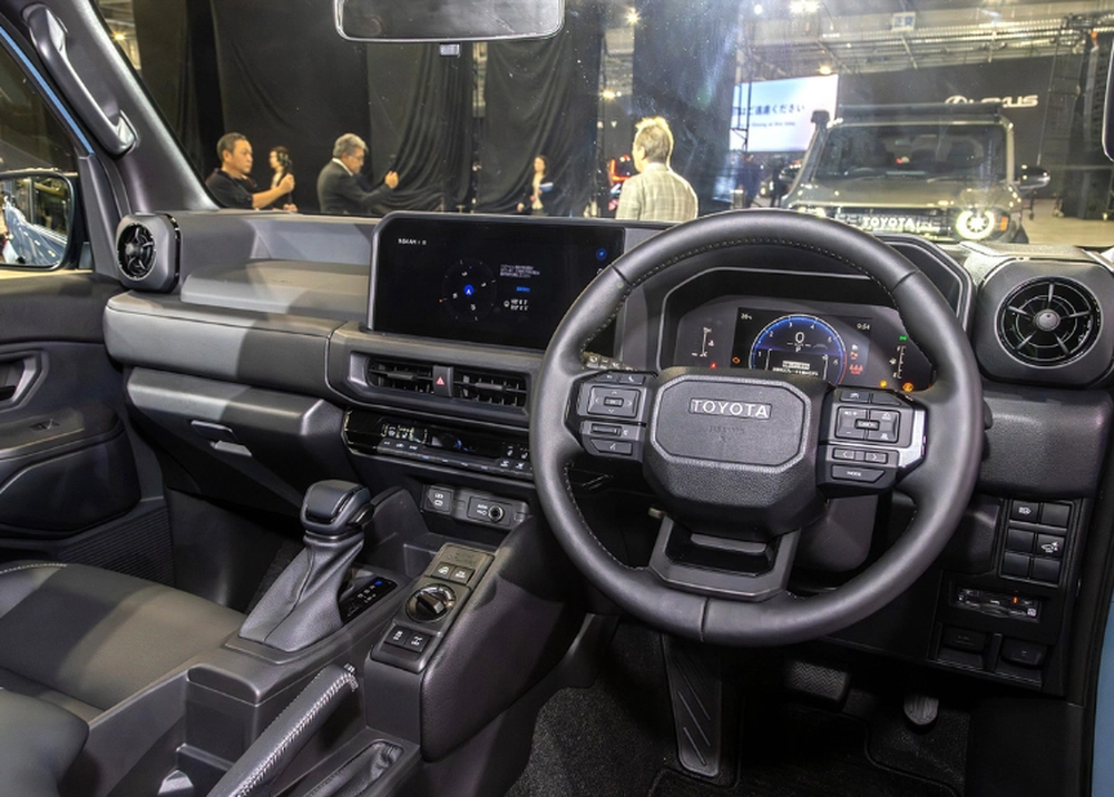 Toyota Land Cruiser FJ 2026 ra mắt, hứa hẹn gây sốt tại Việt Nam