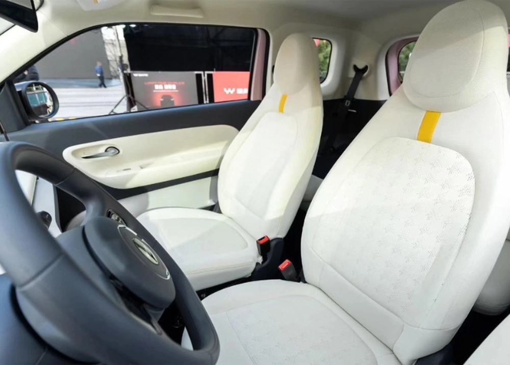 Wuling Aishang A100C: Ô tô điện mini giá hơn 130 triệu đồng có gì hot?