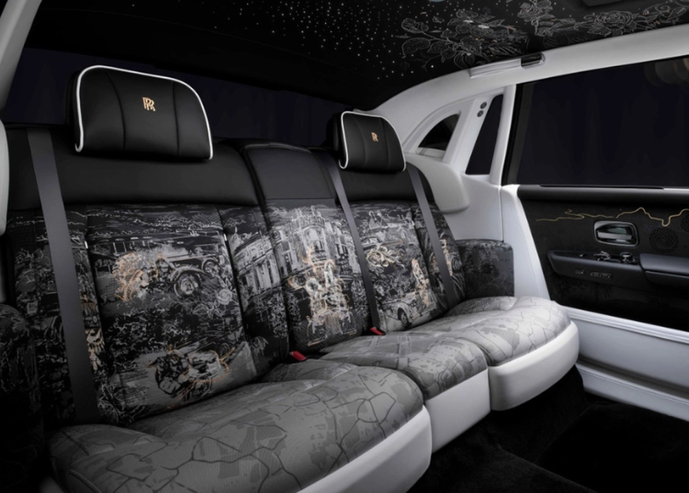 Rolls-Royce Phantom tung bản mạ vàng kỷ niệm 100 năm