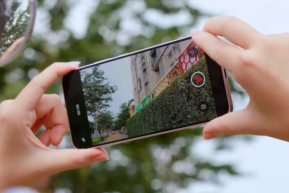 Đánh giá chi tiết OPPO A6 Pro