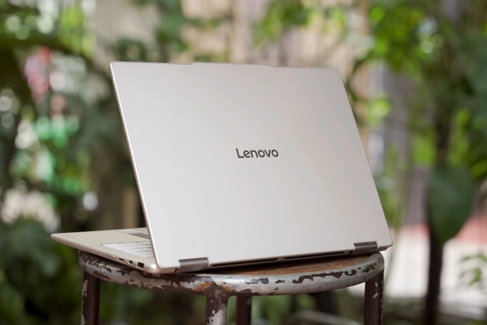 đánh giá Lenovo Yoga 7i 2in1