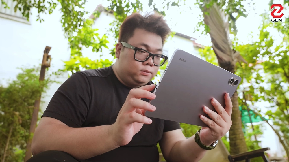 Đánh giá REDMI Pad 2 Pro: Pin 12.000mAh "khủng long"
